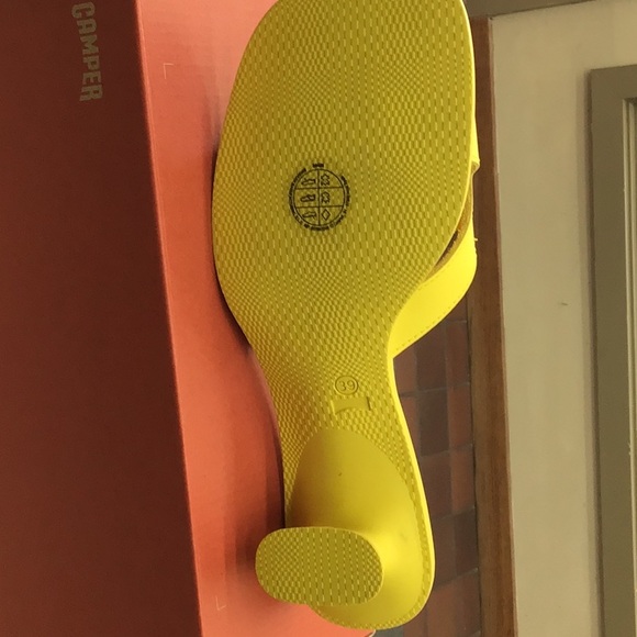 Camper Designer Slide - Picture 4 of 4